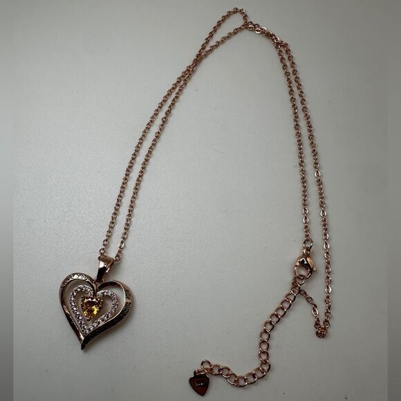 NIB Redbee 18kt GP, Rose gold over s925, Yellow CZ in heart necklace! - Picture 5 of 13